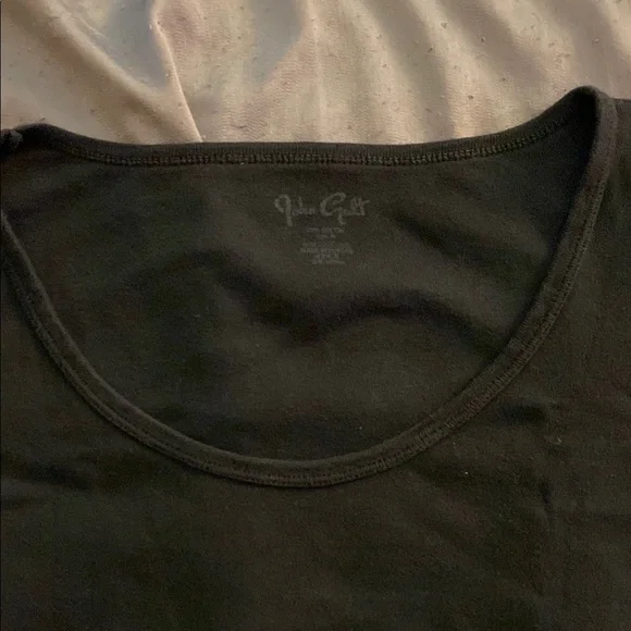 Brandy Melville Black Scoop Neck T-Shirt - Picture 2 of 3
